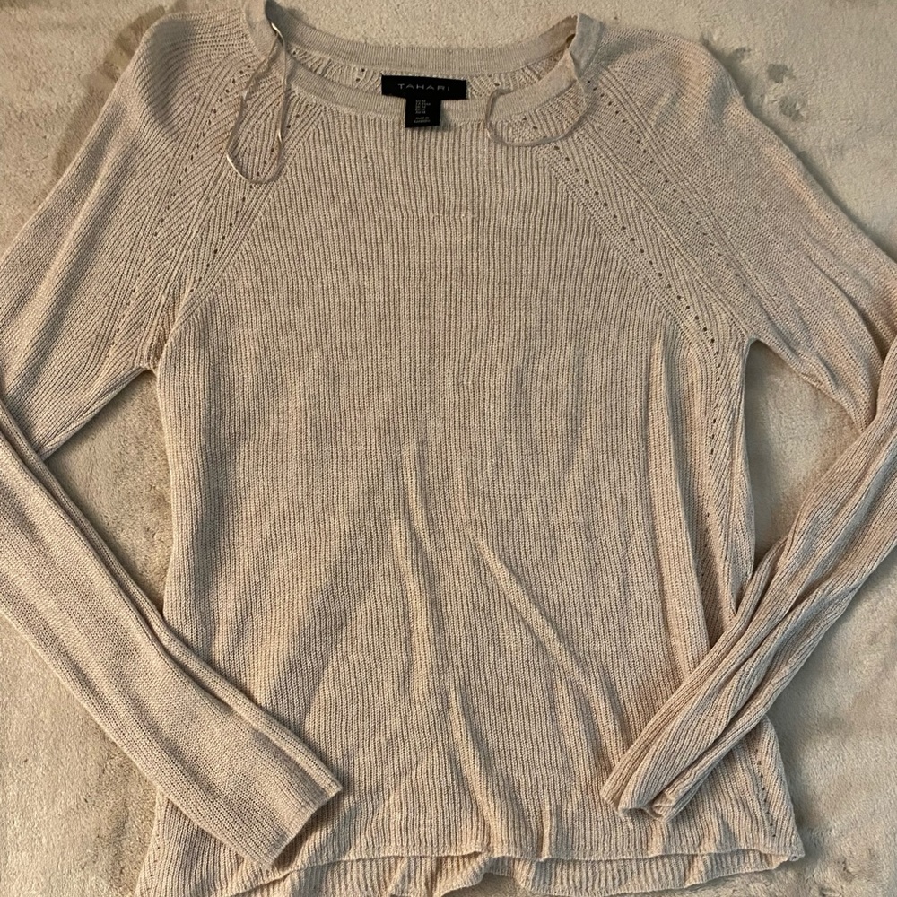Long sleeve top